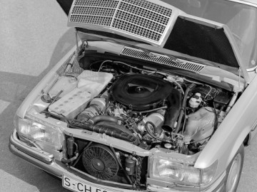  Mercedes 450 SEL 6.9 zadebiutował 45 lat temu